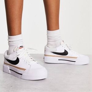 Nike Court Legacy Lift Sneakers